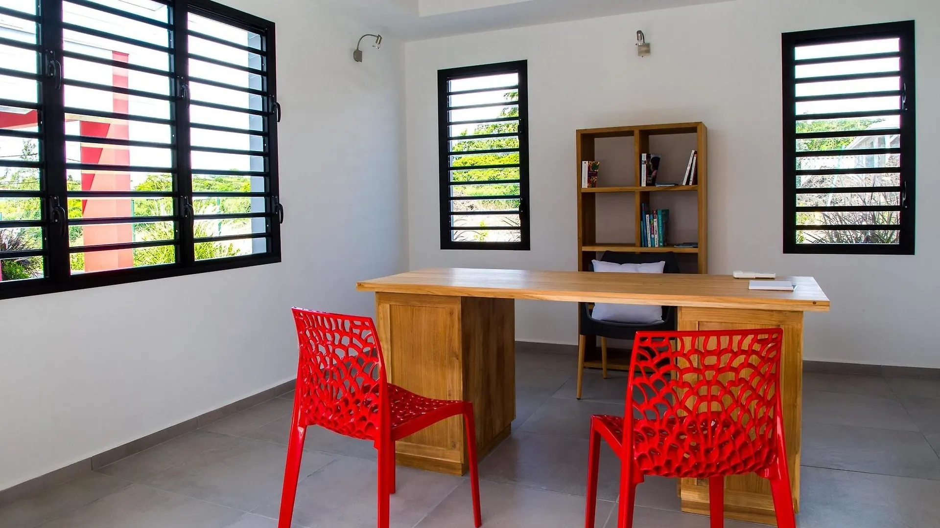 Villa With 3 Bedrooms In Saint-Francois, With Wonderful Sea View, Priv