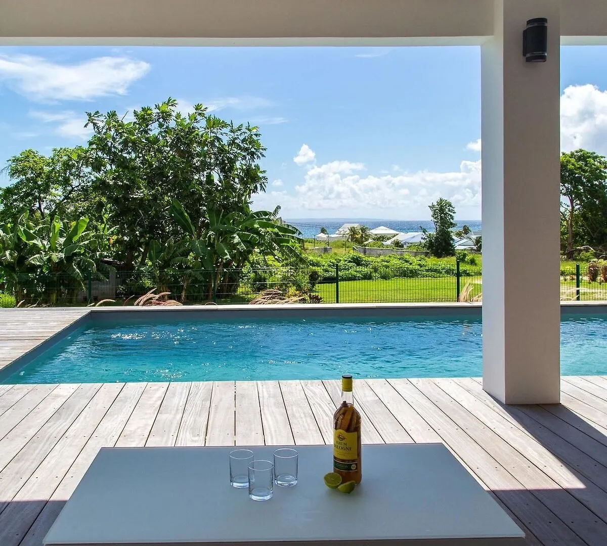 Villa With 3 Bedrooms In Saint-Francois, With Wonderful Sea View, Priv Guadalupe